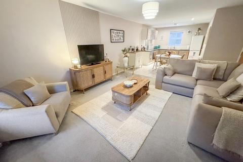 3 bedroom semi-detached house for sale, Kentmere Approach, Leeds. West Yorkshire