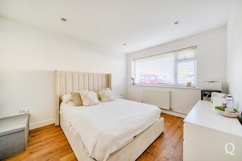 3 bedroom bungalow for sale, Hamilton Crescent, Sittingbourne, ME10