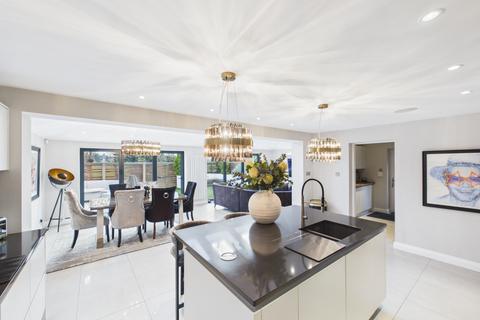 3 bedroom detached house for sale, Cherry Lane, Hull, HU8 0EF