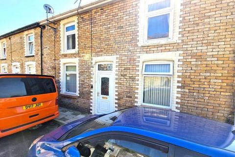 2 bedroom end of terrace house for sale, Vivian Street, Abertillery, NP13