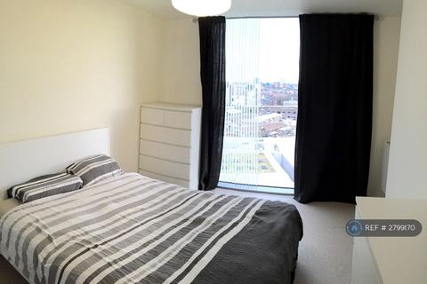 1 bedroom flat to rent, Cavatina Point, London, SE8