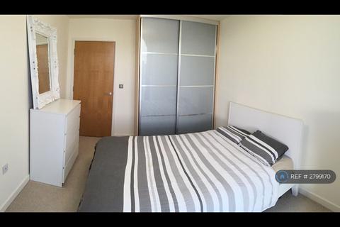 1 bedroom flat to rent, Cavatina Point, London, SE8