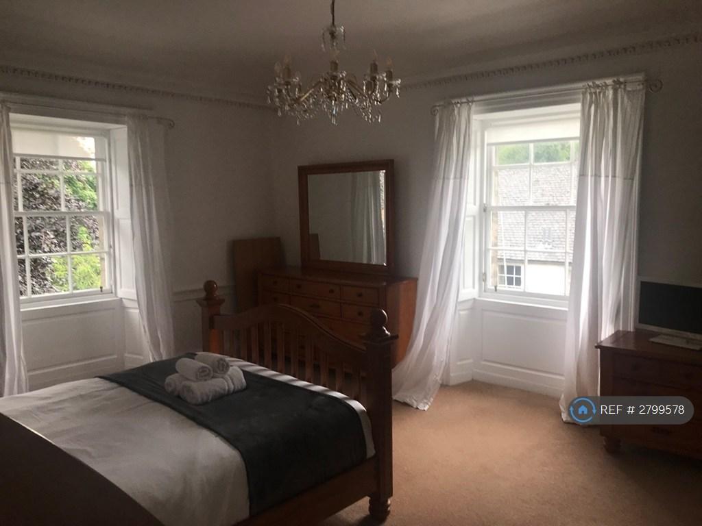 Double Bedroom 4