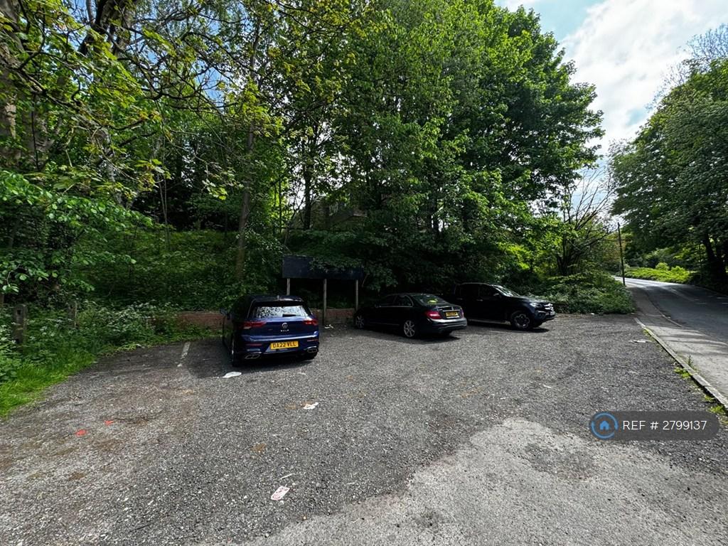 Parking Available Opposite One Stop