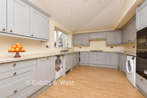 Queenhill Road, South Croydon, Surrey