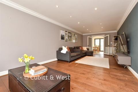 4 bedroom semi-detached house for sale, Queenhill Road, South Croydon CR2