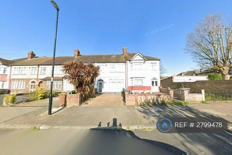 undefined, Penderry Rise, London, SE6