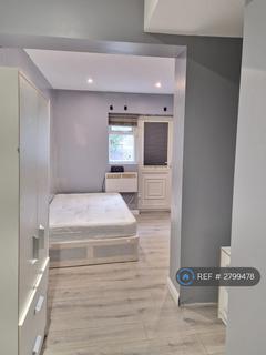 undefined, Penderry Rise, London, SE6