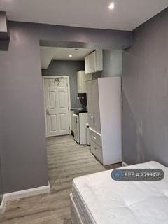 undefined, Penderry Rise, London, SE6