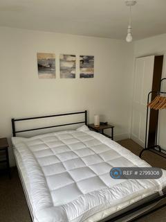 2 bedroom terraced house to rent, Woodside Road, Tonbridge, TN9