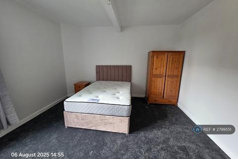 2 bedroom flat to rent, Hutchison Road, Edinburgh, EH14