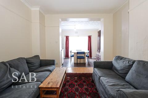 undefined, Argyll Avenue, Southall, UB1