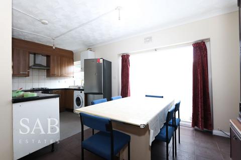 undefined, Argyll Avenue, Southall, UB1