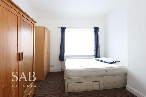 undefined, Argyll Avenue, Southall, UB1