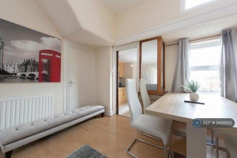 undefined, Anne Of Cleves Road, Dartford, DA1