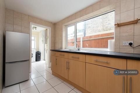 undefined, Anne Of Cleves Road, Dartford, DA1