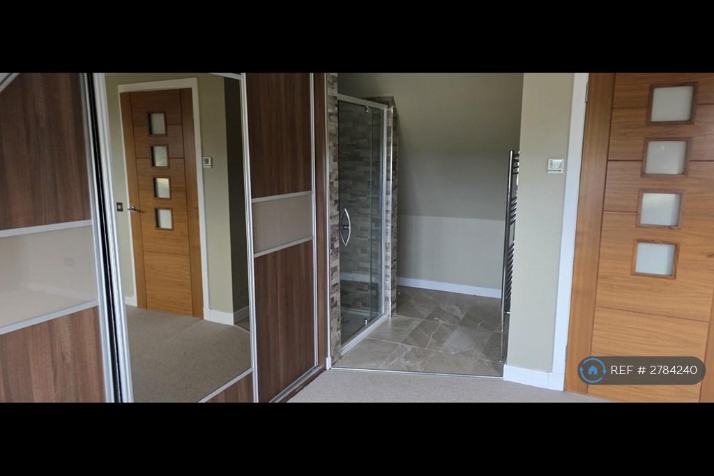 Bedroom 1 En Suite