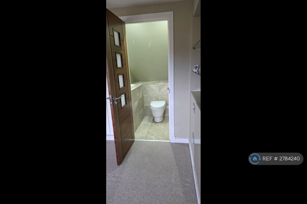 Bedroom 1 En Suite