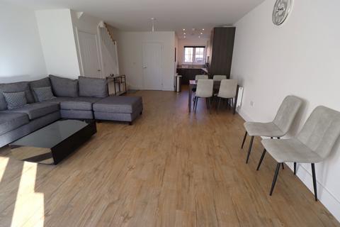 undefined, Andrewes Way, Rayleigh, SS6