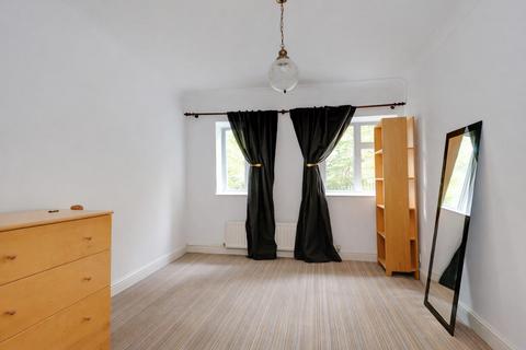 1 bedroom flat to rent, New End, Hampstead, London, NW3