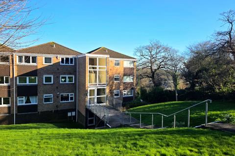 2 bedroom flat for sale, Langstone Close, Torquay, TQ1