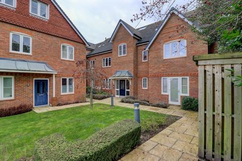 2 bedroom apartment for sale, Amersham Road, High Wycombe HP15