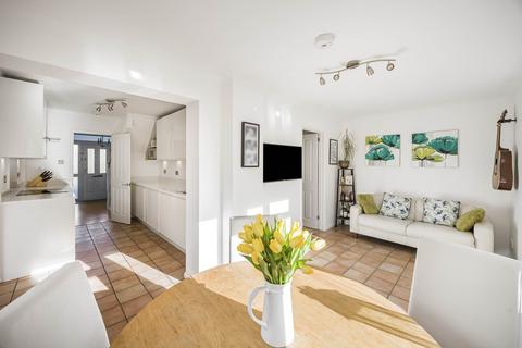 4 bedroom semi-detached house for sale, Silverdale Road, Earley