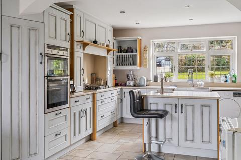 5 bedroom detached bungalow for sale, Trees Road, High Wycombe HP14
