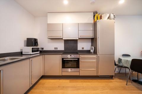 1 bedroom flat for sale, Iona Tower, London E14