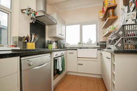 3 bedroom semi-detached house for sale, Brynglas Avenue, Newport, NP20