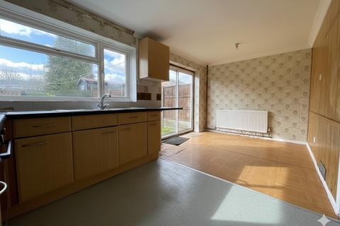 undefined, Ventnor Gardens, Luton, Bedfordshire, LU3 3SL