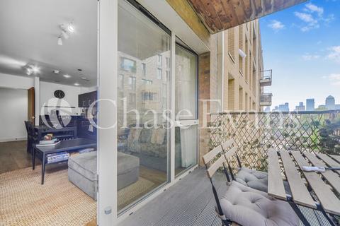 2 bedroom flat for sale, Oxley Square, St. Andrew's, Bromley-By-Bow, London, E3