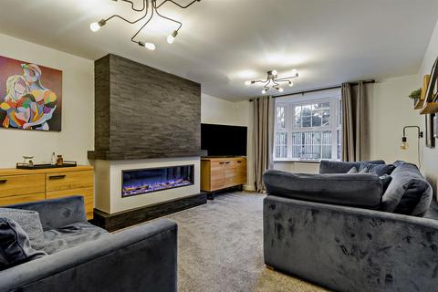 undefined, Hillcrest Drive, Doncaster DN3