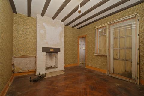 3 bedroom terraced house for sale, Waye Avenue, Hounslow TW5