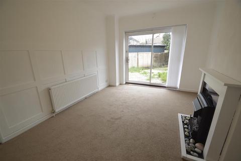2 bedroom end of terrace house for sale, Church Elm Lane, Dagenham