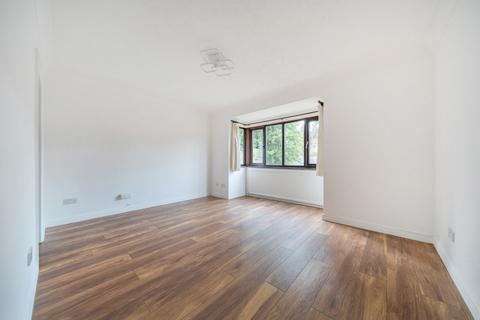 1 bedroom apartment for sale, Victoria Road, Surrey RH1