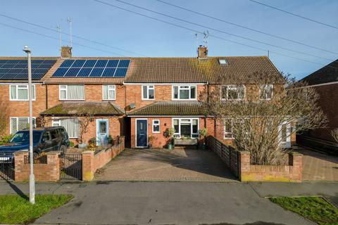 3 bedroom terraced house for sale, Narbeth Drive, Aylesbury HP20