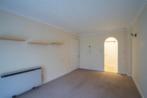 1 bedroom retirement property for sale, St. Helens Crescent, Hastings