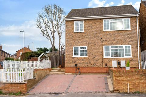 Fane Way, Maidenhead, Berkshire