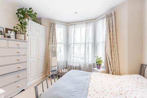1 bedroom flat to rent, Fernlea Road, Balham, London, SW12