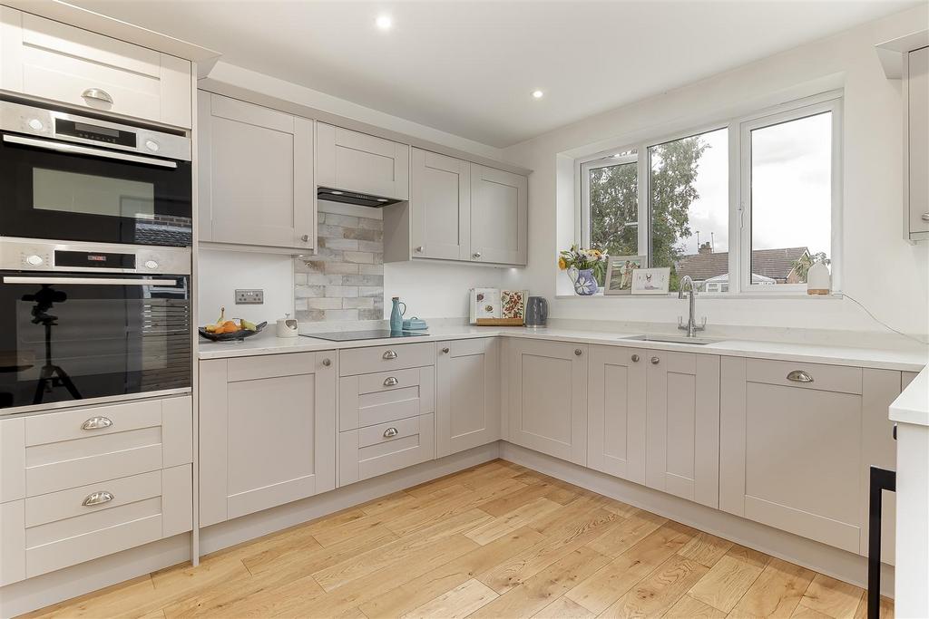 Dining Kitchen - B.jpg