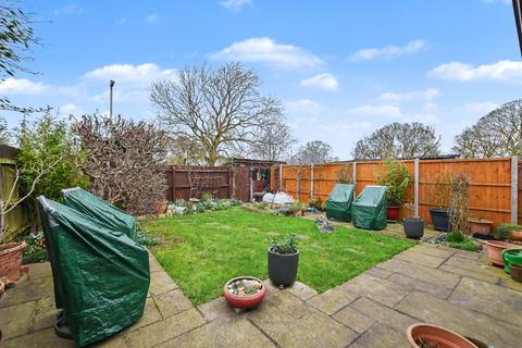 3 bedroom detached house for sale, Dunlin Road, Essendine