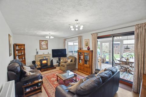 3 bedroom detached house for sale, Dunlin Road, Essendine