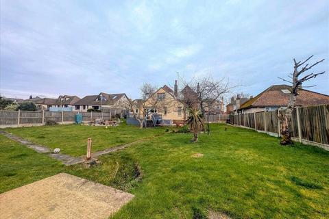 undefined, Brightlingsea CO7