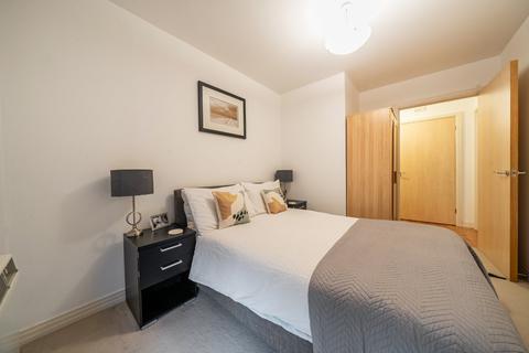 2 bedroom flat for sale, Victoria Road, Acton, London, W3