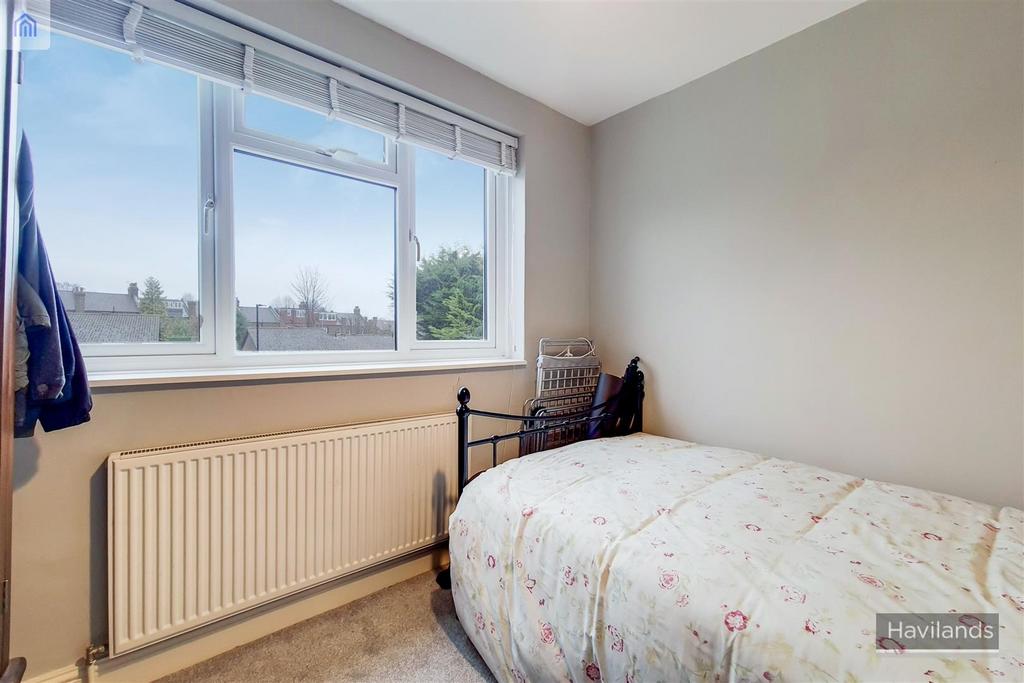 5 Bedroom 2-2.jpg
