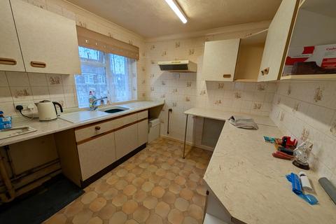 2 bedroom flat for sale, Saxon Road, Saxmundham, IP17