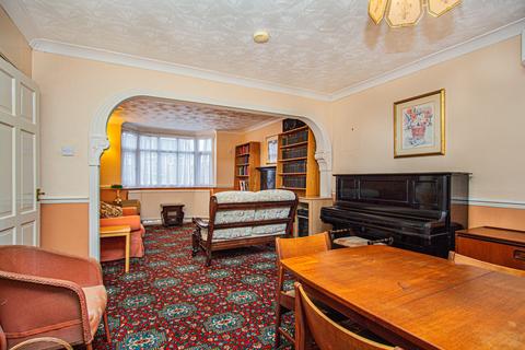 undefined, Manor Drive, Irthlingborough NN9