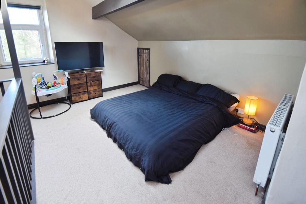 E3fe1d43-Bedroom 203