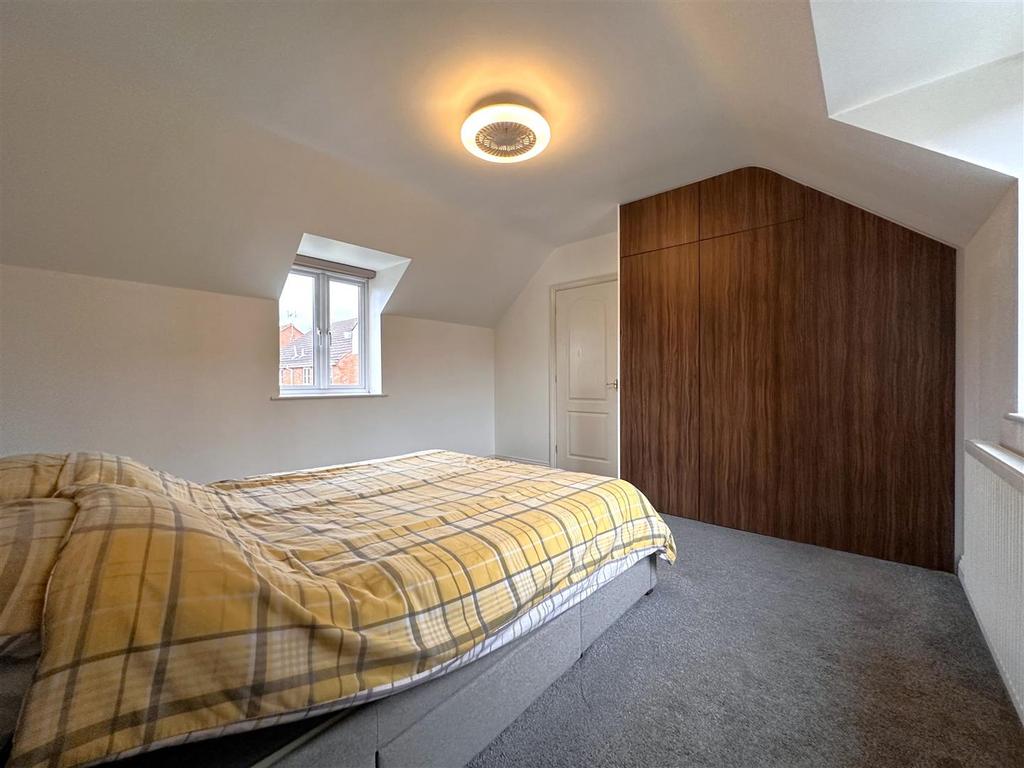 Bedroom One With Fitted Wardrobes 929